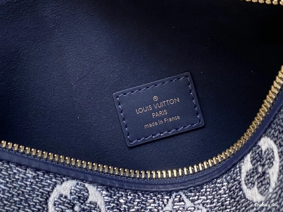 MM TRUNK SIDE VUITTON LOUIS 0822